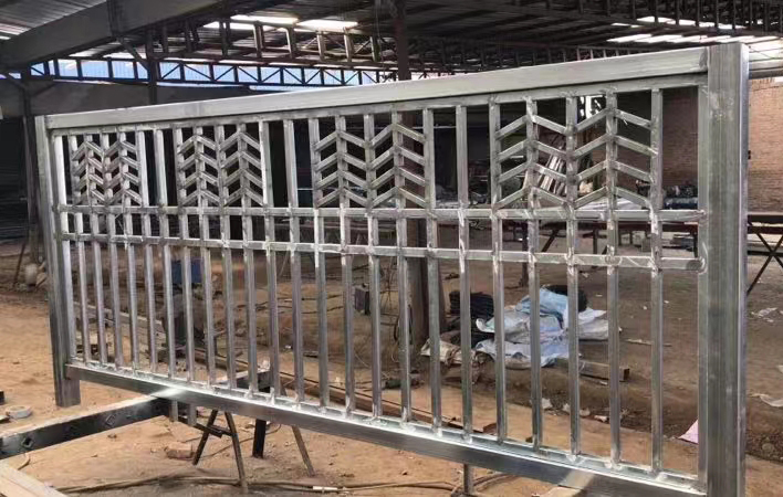 鋁單板加工過(guò)程